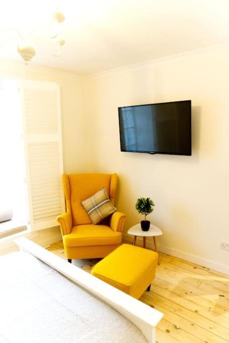 Stunning & Unique Apt In Culross Экстерьер фото